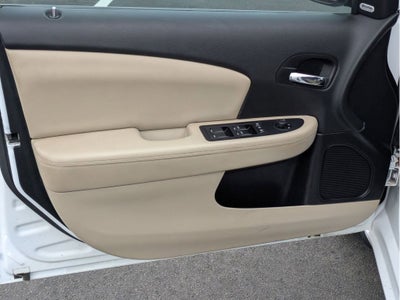 2011 Chrysler 200 Limited