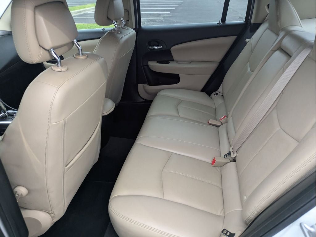 2011 Chrysler 200 Limited