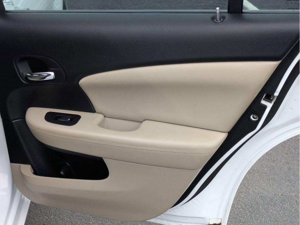 2011 Chrysler 200 Limited