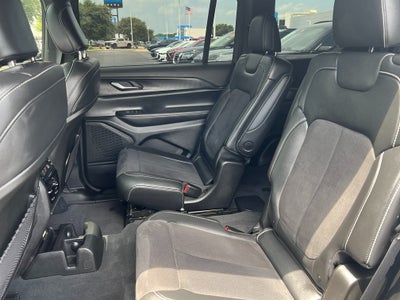 2024 Jeep Grand Cherokee L Altitude X 4x2