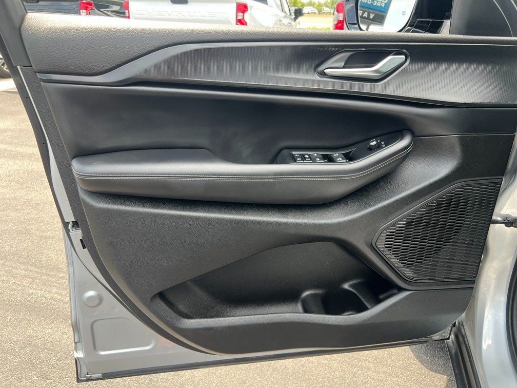 2024 Jeep Grand Cherokee L Altitude X 4x2