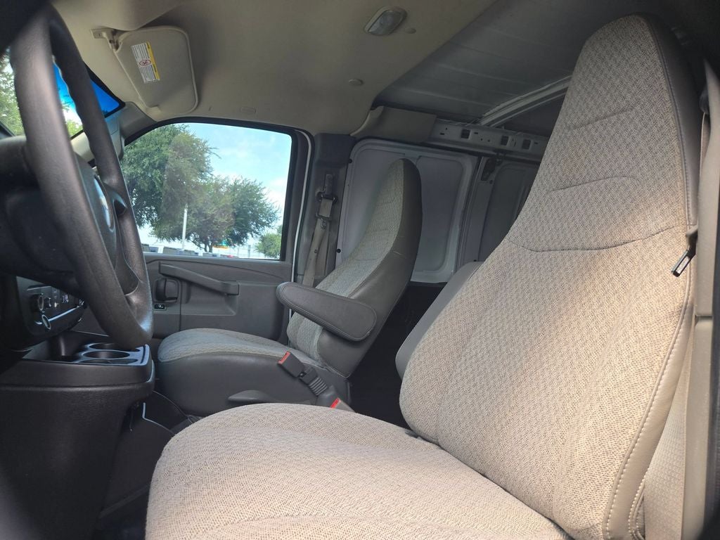 2021 Chevrolet Express Cargo 2500 WT