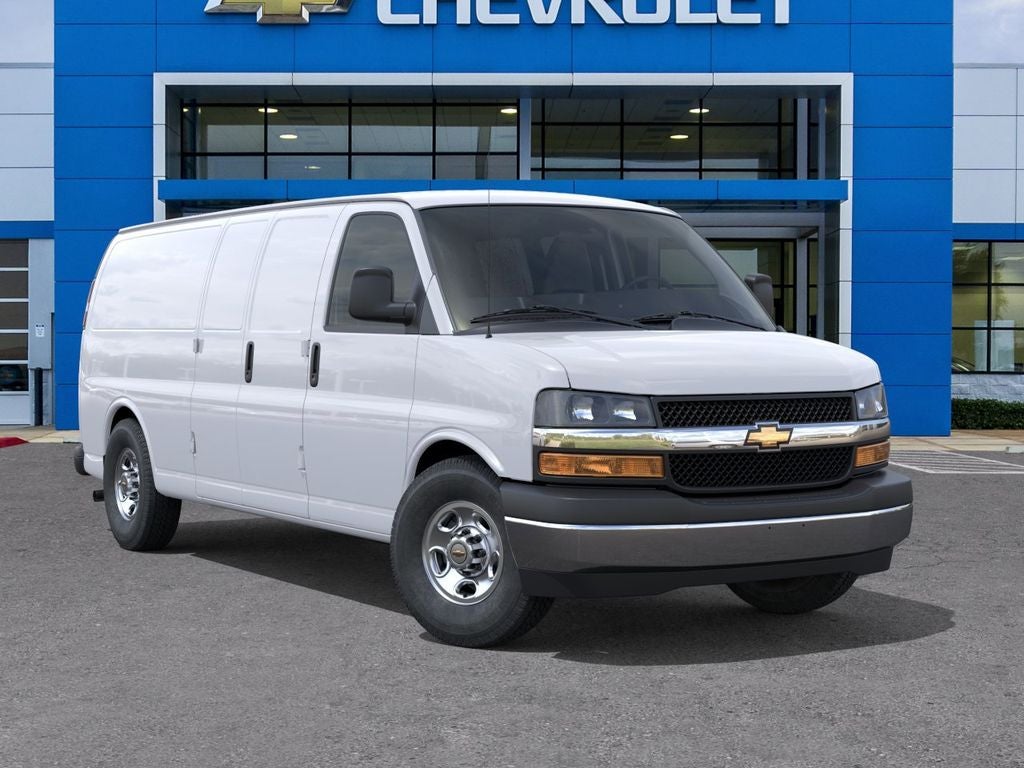 2026 Chevrolet Express Cargo WT