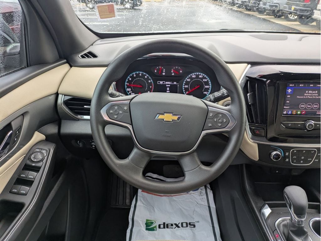 2023 Chevrolet Traverse LS