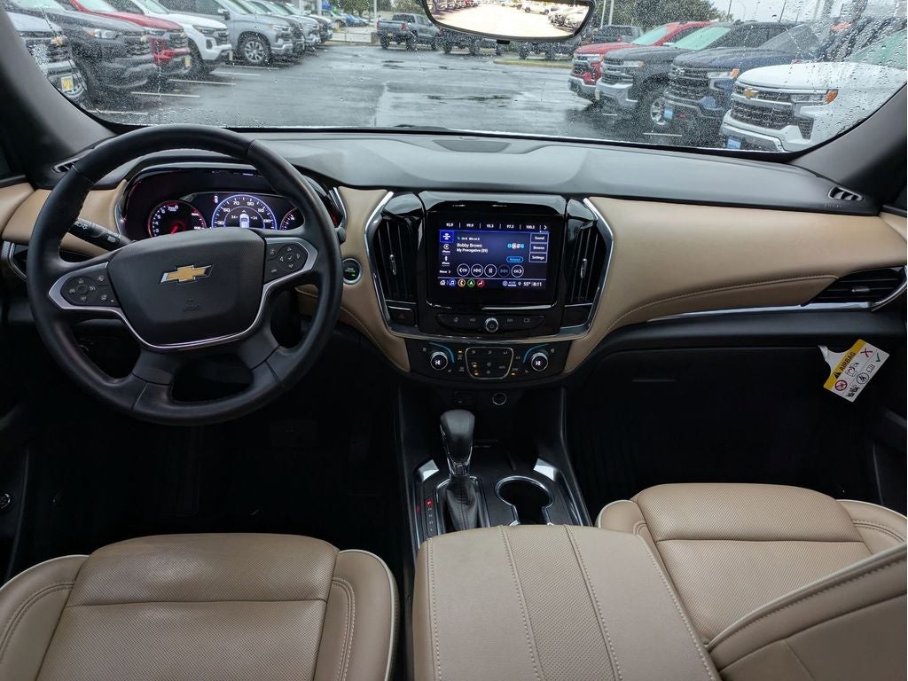 2023 Chevrolet Traverse Premier