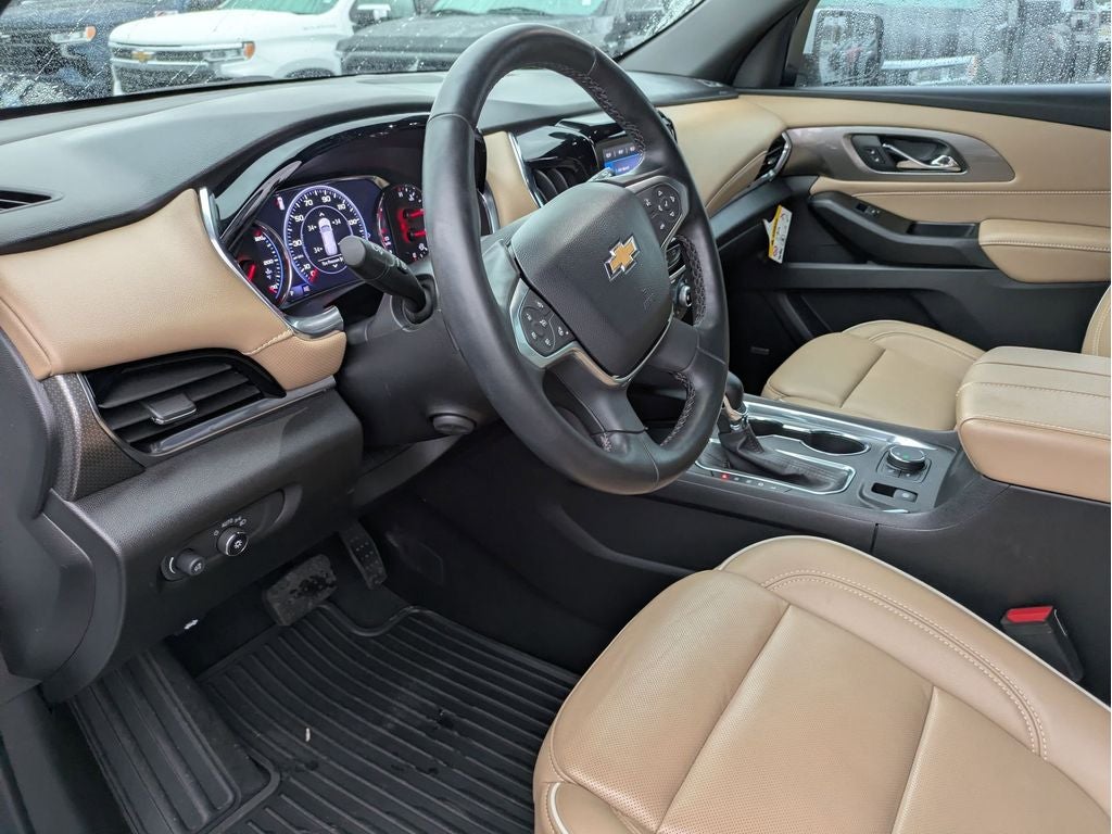 2023 Chevrolet Traverse Premier