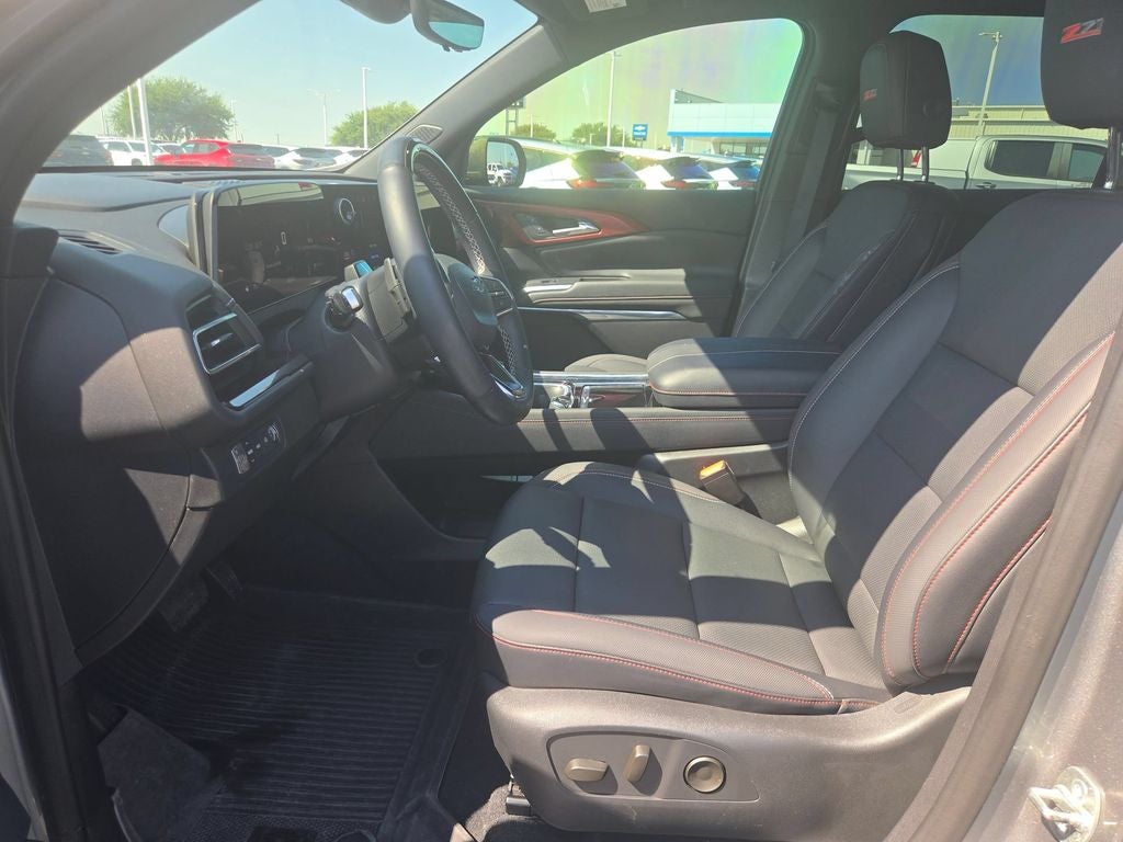 2025 Chevrolet Traverse Z71