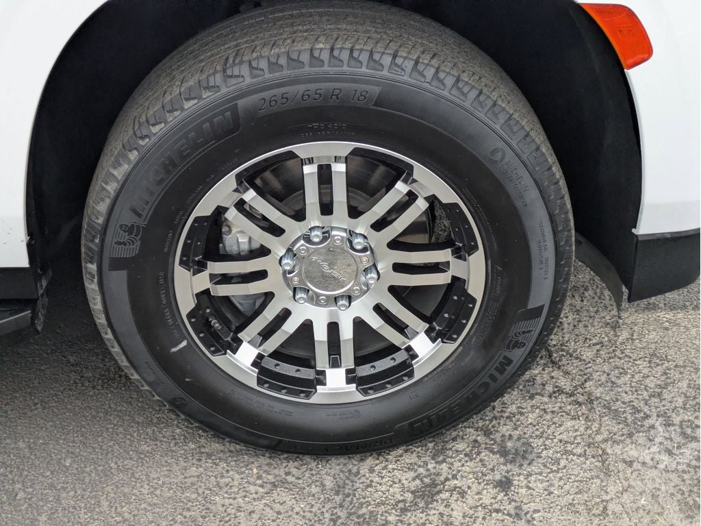 2023 Chevrolet Tahoe LS