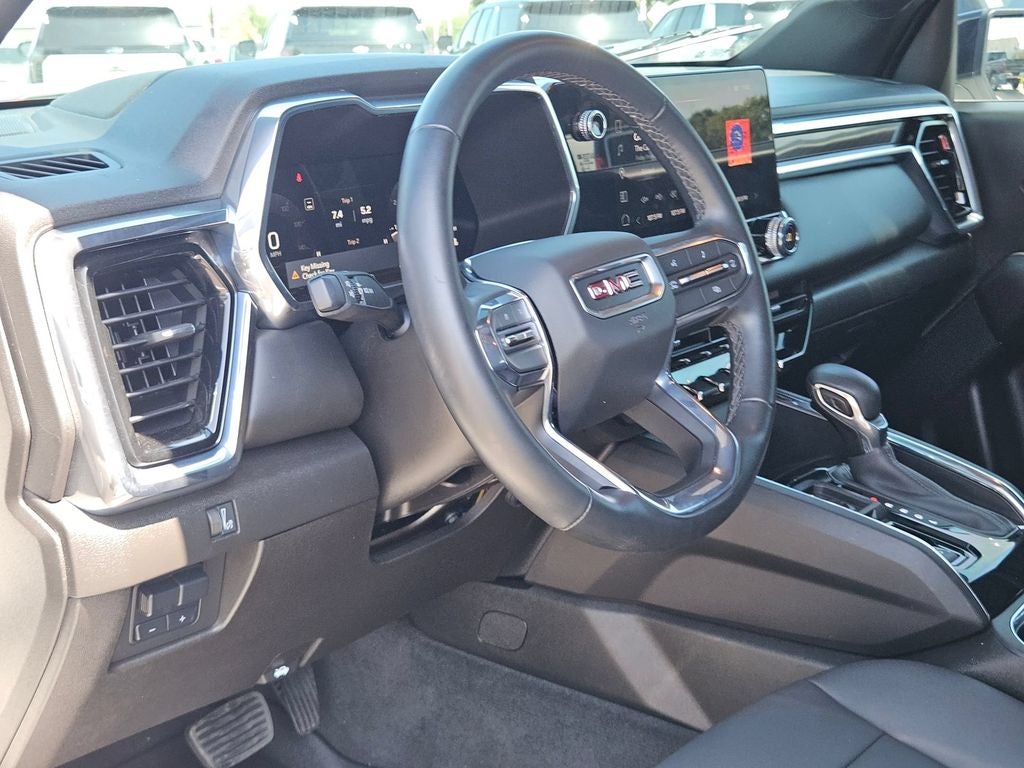 2024 GMC Canyon Elevation