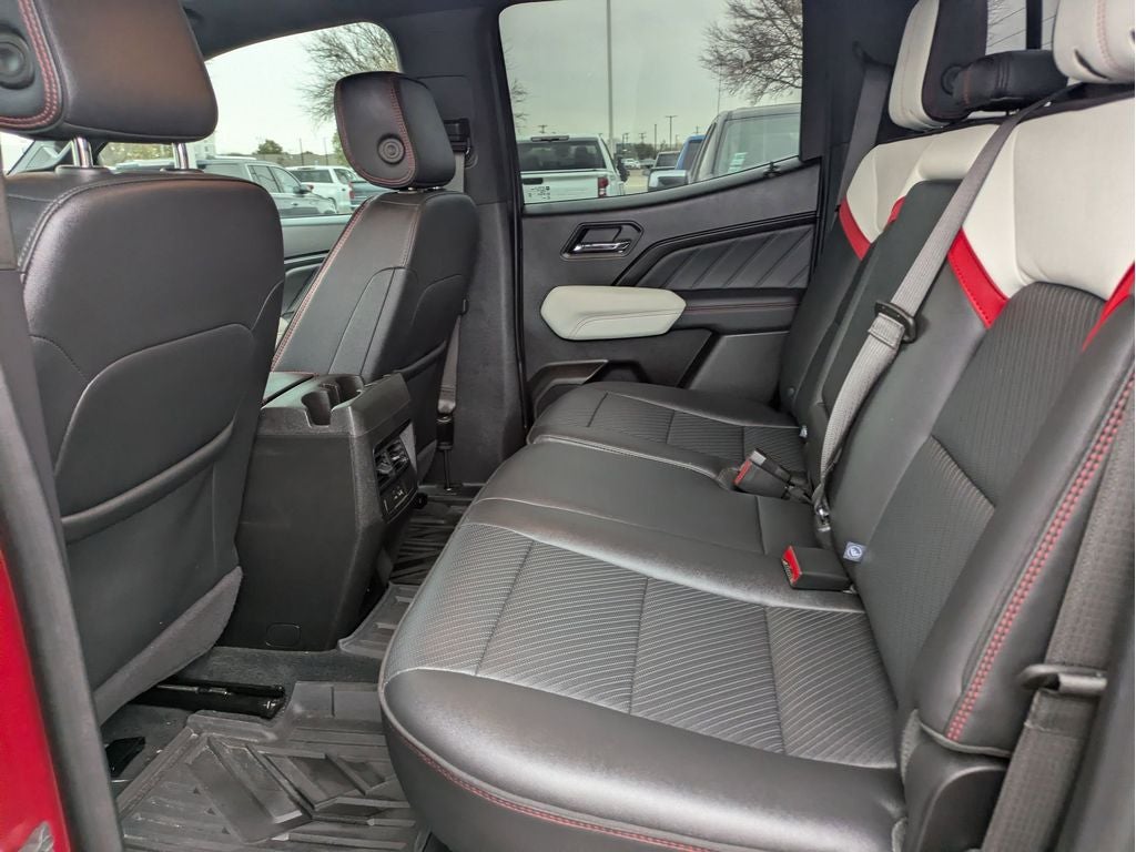 2024 GMC Canyon AT4X