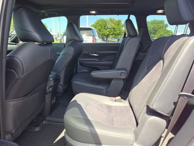 2024 Toyota Grand Highlander Hybrid Limited MAX