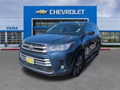 2018 Toyota Highlander SE