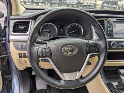 2018 Toyota Highlander SE