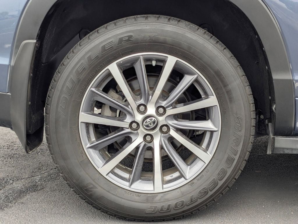 2018 Toyota Highlander SE