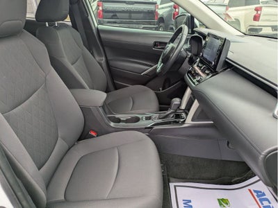 2022 Toyota Corolla Cross LE