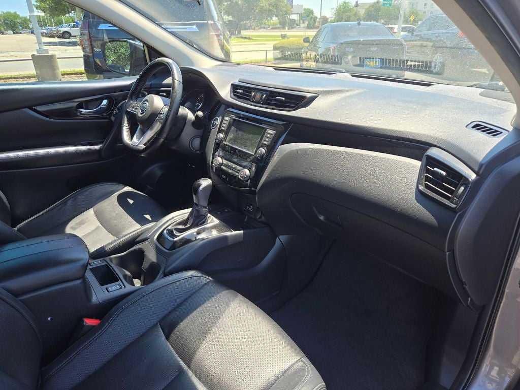 2021 Nissan Rogue Sport SL