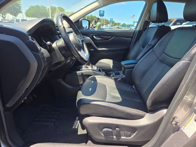 2021 Nissan Rogue Sport SL