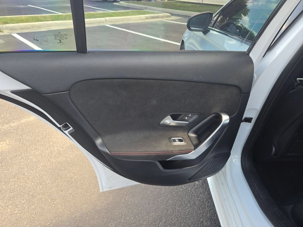 2020 Mercedes-Benz A 220 A 220