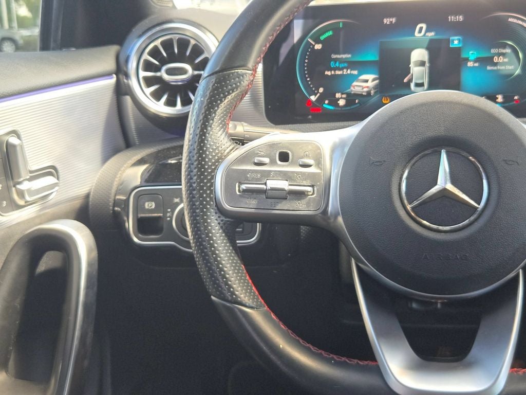 2020 Mercedes-Benz A 220 A 220