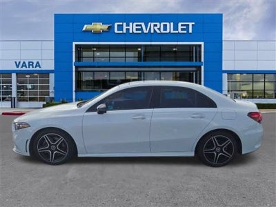 2020 Mercedes-Benz A 220 A 220
