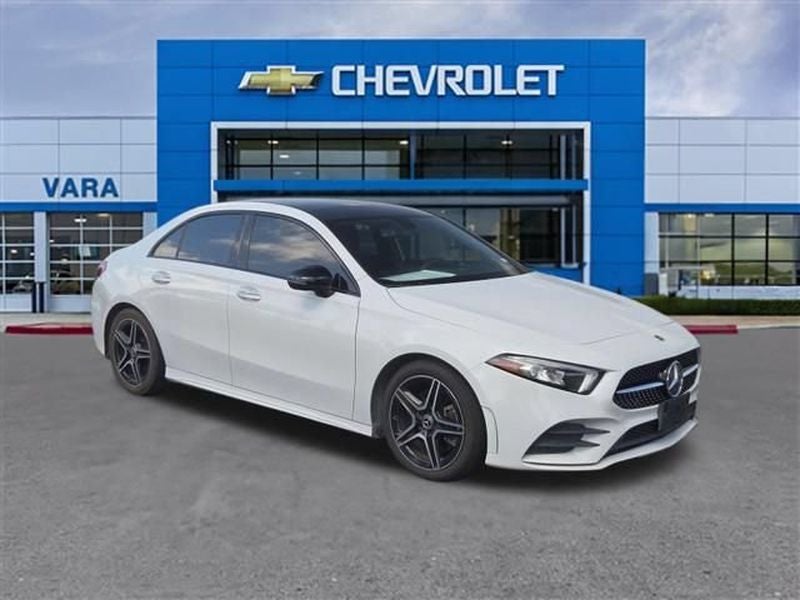 2020 Mercedes-Benz A 220 A 220